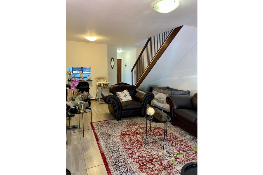 To Let 2 Bedroom Property for Rent in Morningside Hills Gauteng