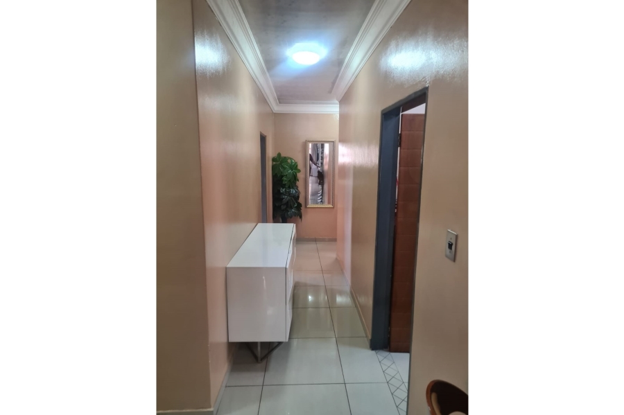 4 Bedroom Property for Sale in Theresa Park Gauteng