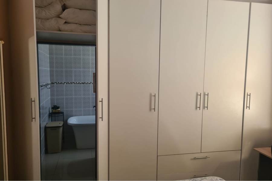 4 Bedroom Property for Sale in Theresa Park Gauteng