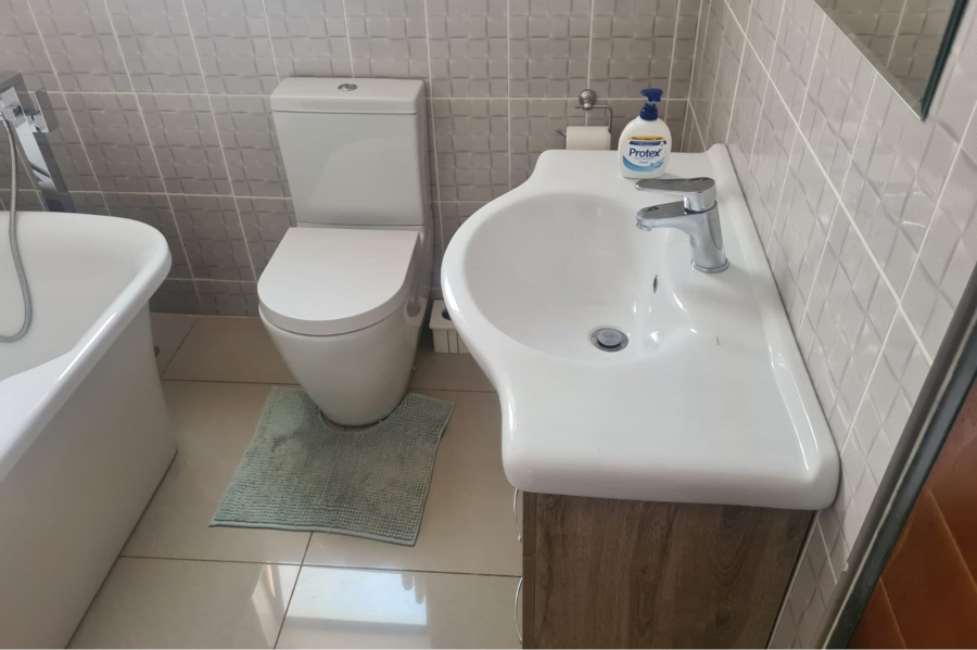 4 Bedroom Property for Sale in Theresa Park Gauteng