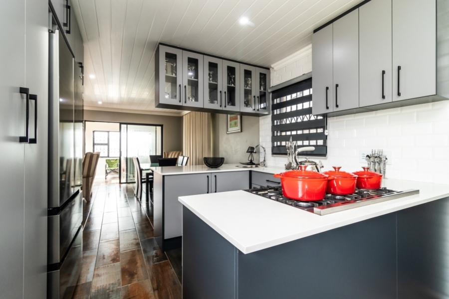 To Let 4 Bedroom Property for Rent in Brentwood Gauteng