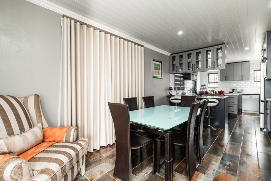 To Let 4 Bedroom Property for Rent in Brentwood Gauteng