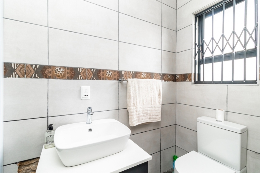 To Let 4 Bedroom Property for Rent in Brentwood Gauteng