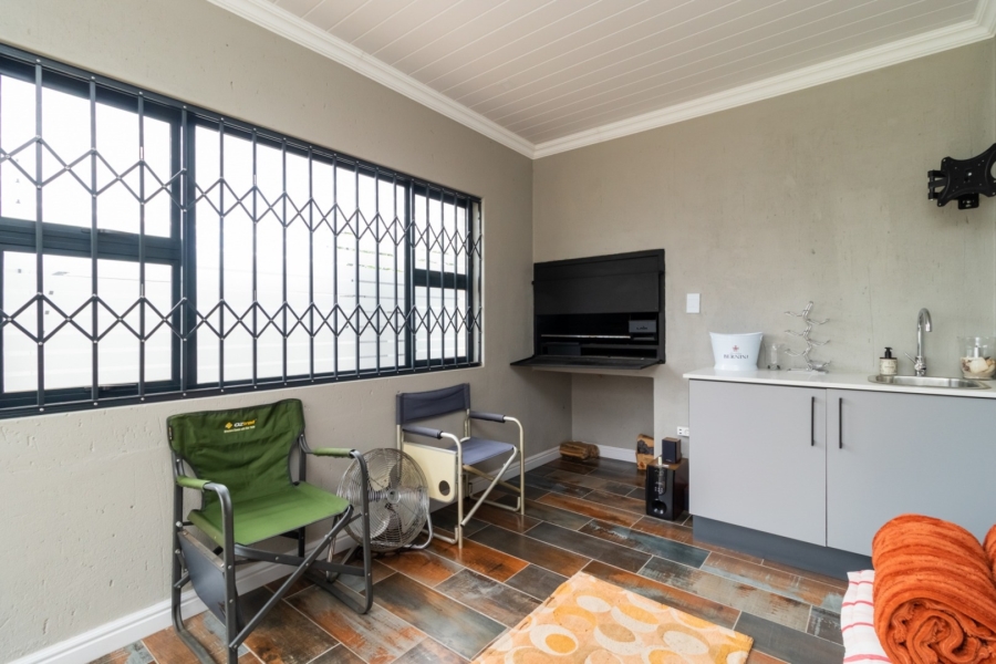 To Let 4 Bedroom Property for Rent in Brentwood Gauteng