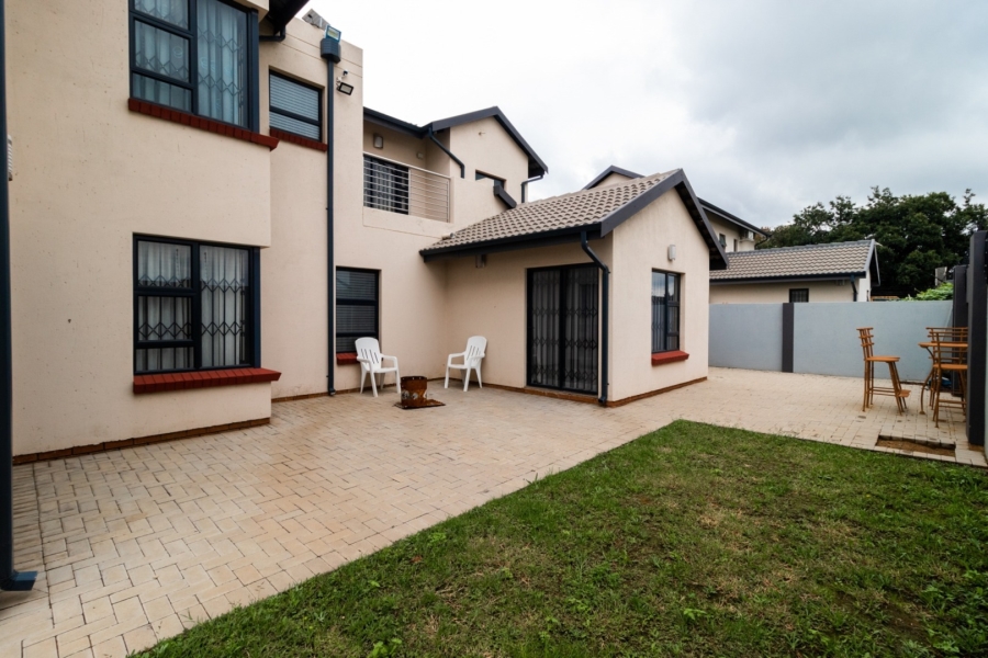 To Let 4 Bedroom Property for Rent in Brentwood Gauteng