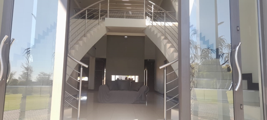 5 Bedroom Property for Sale in Verresig Country Estate Gauteng