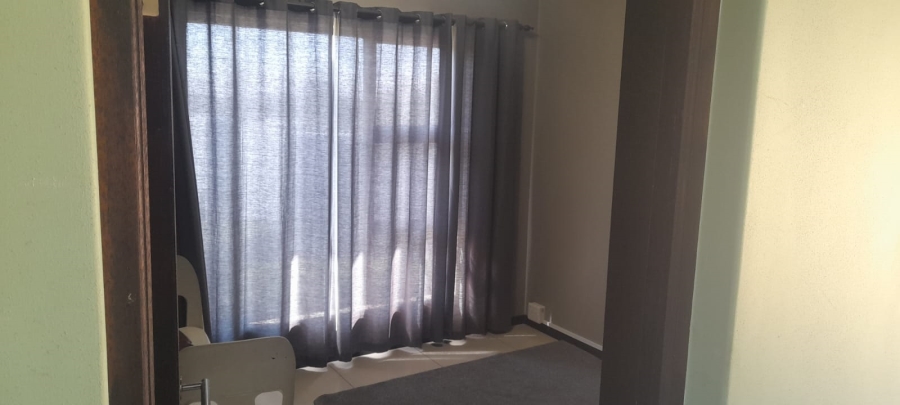 5 Bedroom Property for Sale in Verresig Country Estate Gauteng