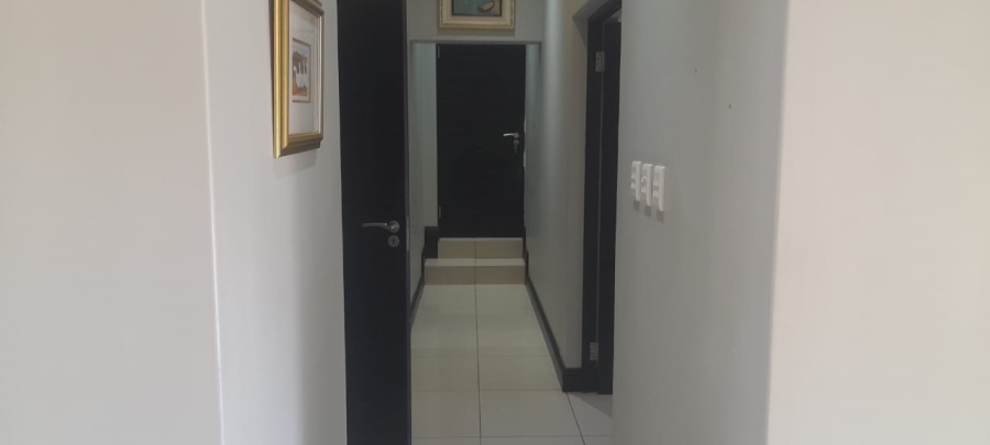 5 Bedroom Property for Sale in Verresig Country Estate Gauteng