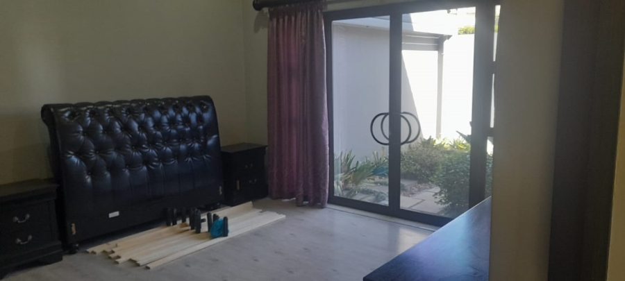 5 Bedroom Property for Sale in Verresig Country Estate Gauteng