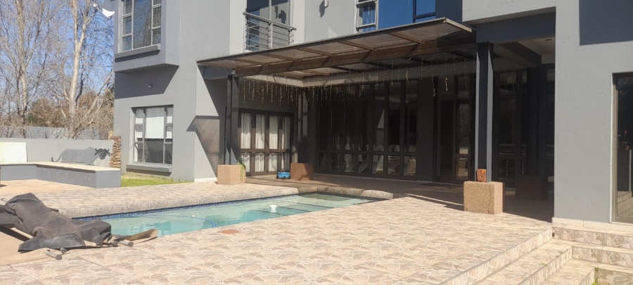 5 Bedroom Property for Sale in Verresig Country Estate Gauteng