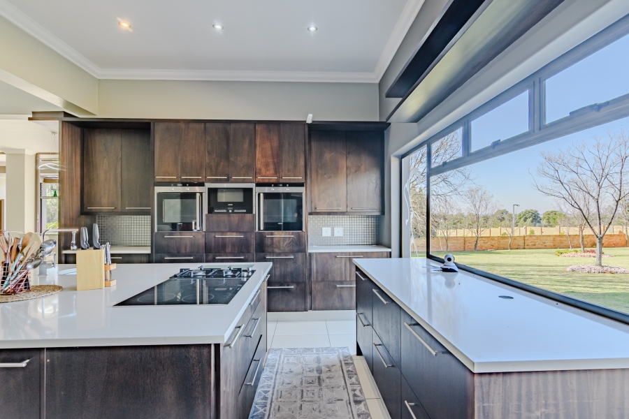 5 Bedroom Property for Sale in Verresig Country Estate Gauteng