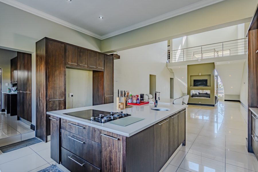 5 Bedroom Property for Sale in Verresig Country Estate Gauteng