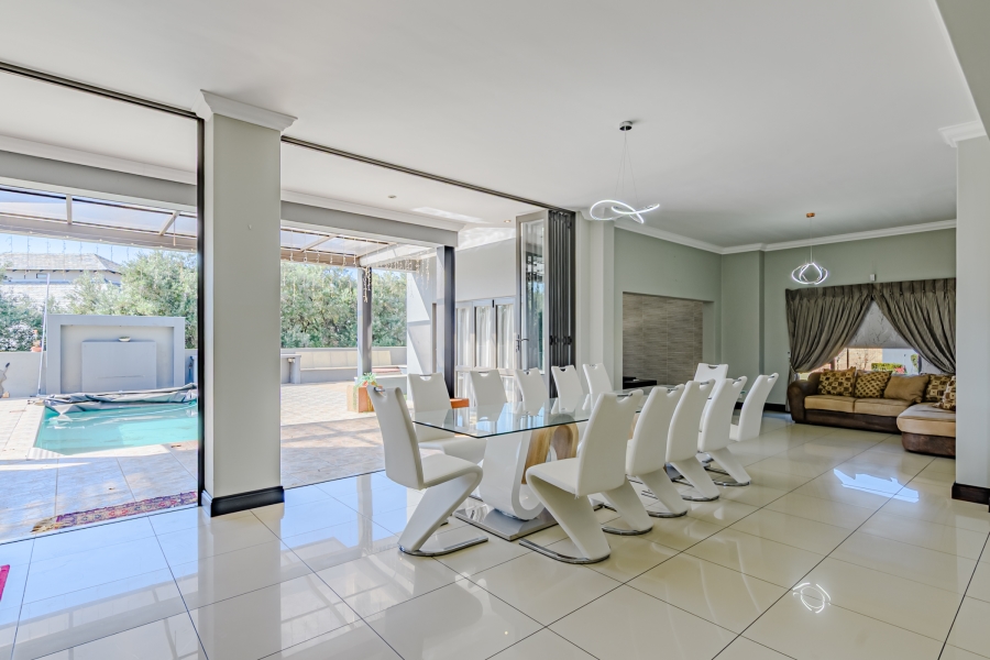 5 Bedroom Property for Sale in Verresig Country Estate Gauteng