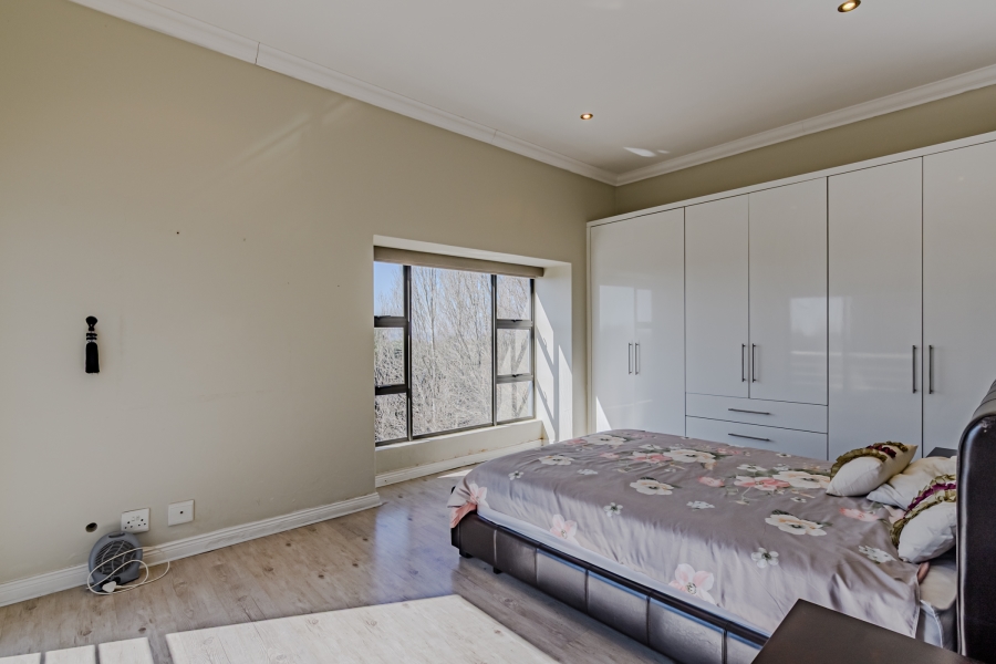 5 Bedroom Property for Sale in Verresig Country Estate Gauteng