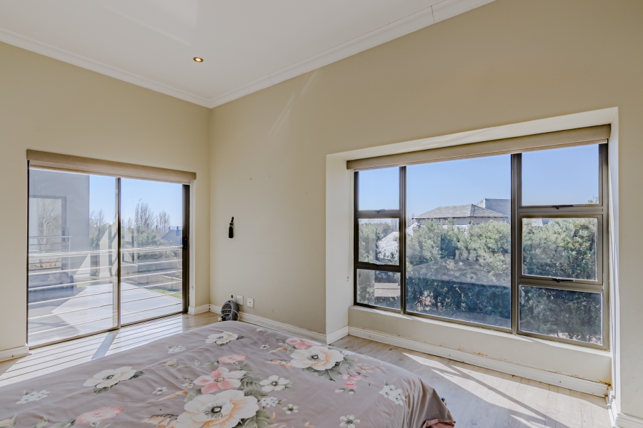 5 Bedroom Property for Sale in Verresig Country Estate Gauteng