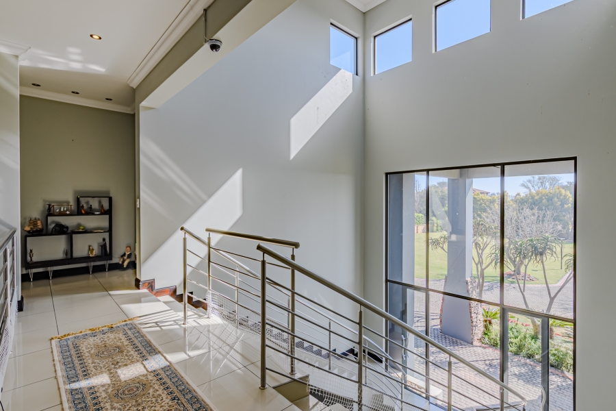 5 Bedroom Property for Sale in Verresig Country Estate Gauteng