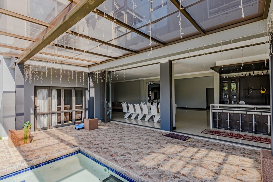 5 Bedroom Property for Sale in Verresig Country Estate Gauteng