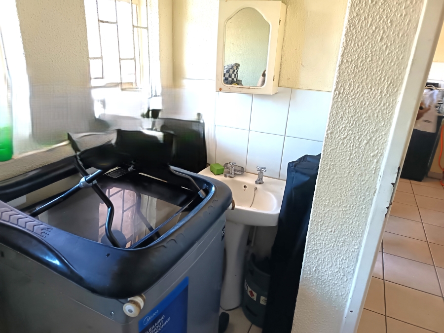 1 Bedroom Property for Sale in Brakpan Central Gauteng