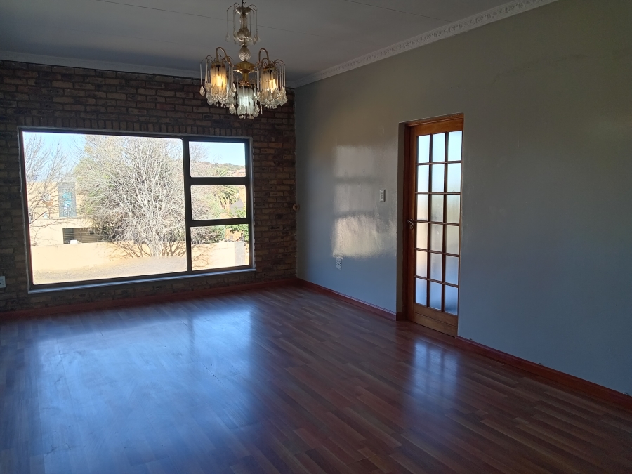 3 Bedroom Property for Sale in Bassonia Gauteng
