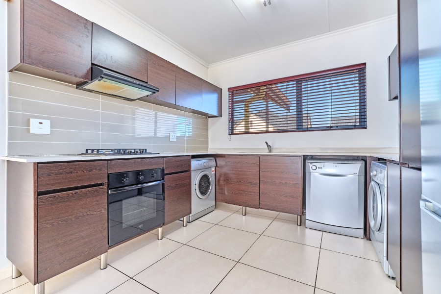 To Let 2 Bedroom Property for Rent in Kyalami Gauteng