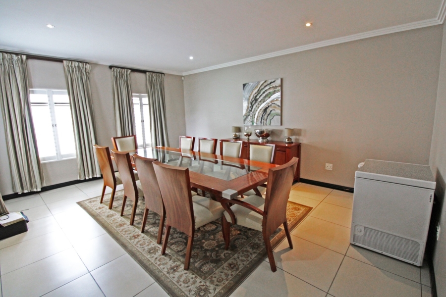 4 Bedroom Property for Sale in Bryanston Gauteng