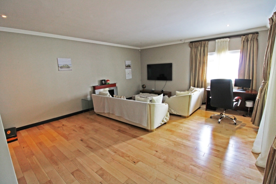 4 Bedroom Property for Sale in Bryanston Gauteng