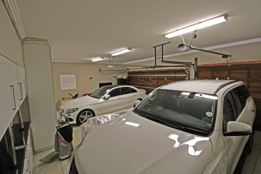 4 Bedroom Property for Sale in Bryanston Gauteng