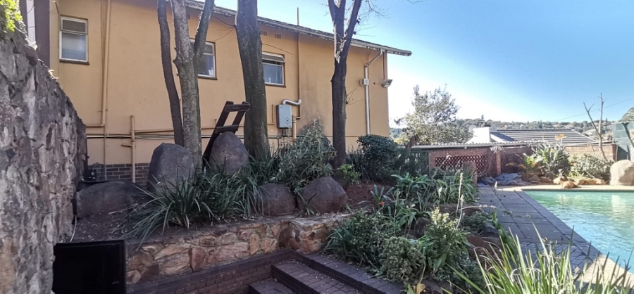 3 Bedroom Property for Sale in Mondeor Gauteng
