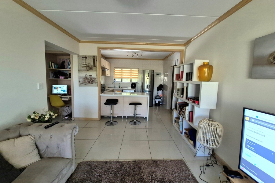 To Let 2 Bedroom Property for Rent in Kengies Gauteng