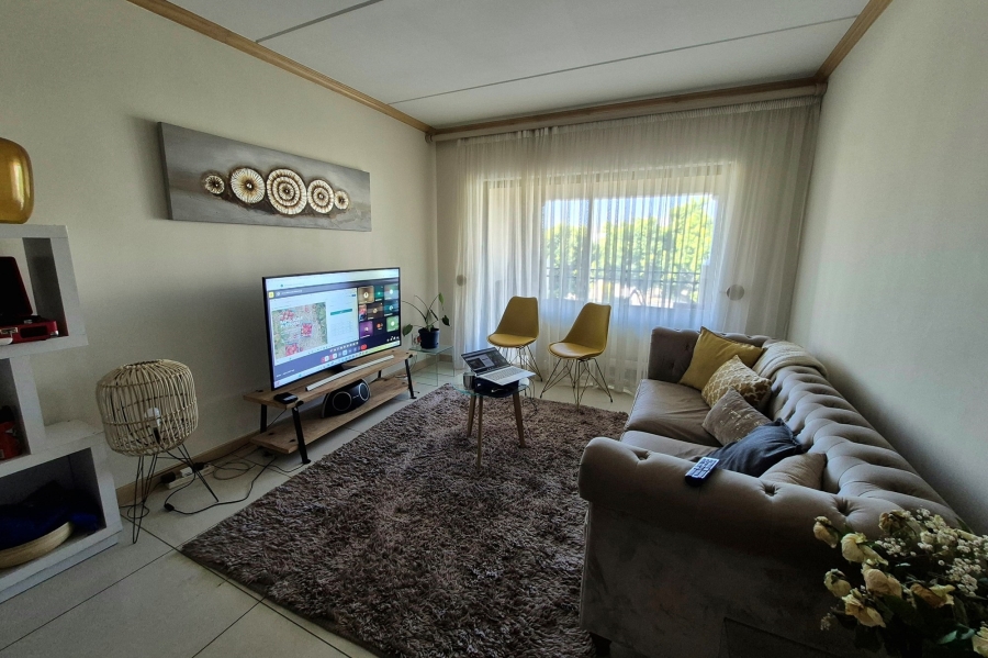 To Let 2 Bedroom Property for Rent in Kengies Gauteng