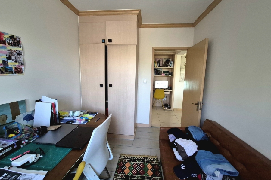 To Let 2 Bedroom Property for Rent in Kengies Gauteng