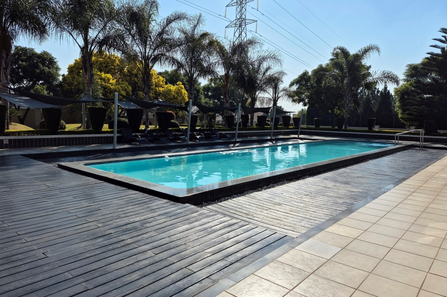 To Let 2 Bedroom Property for Rent in Kengies Gauteng