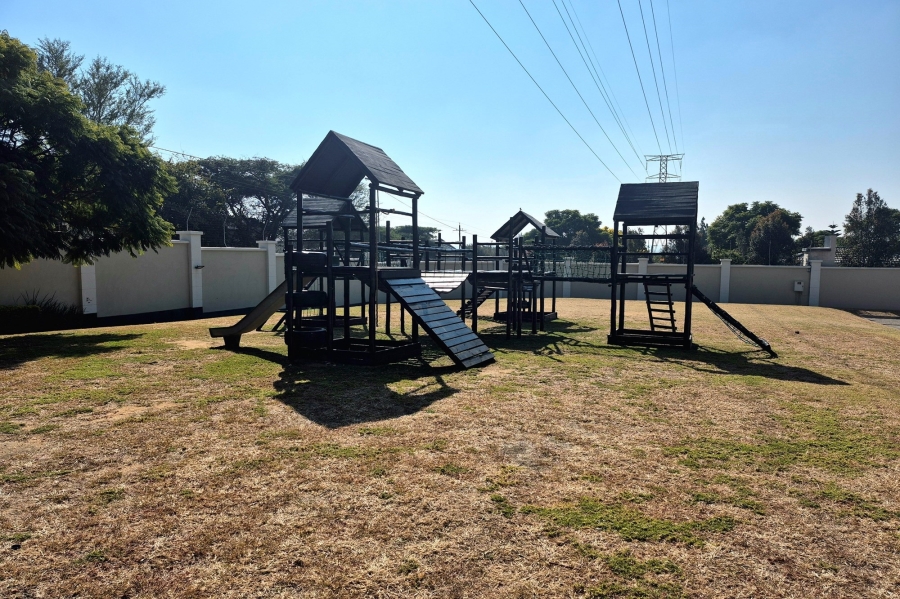 To Let 2 Bedroom Property for Rent in Kengies Gauteng