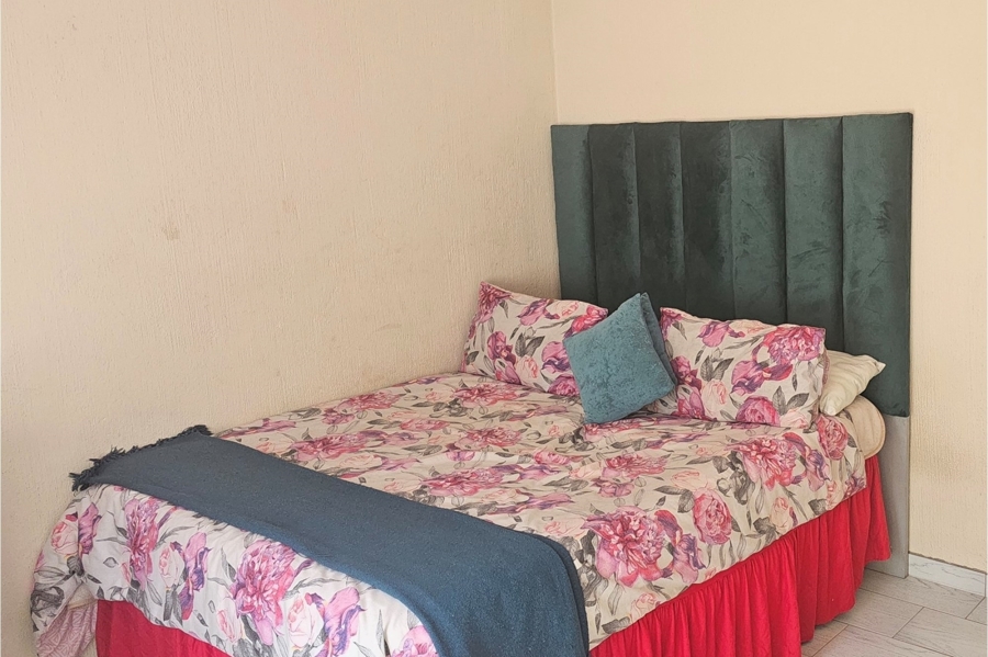 2 Bedroom Property for Sale in Florida Gauteng