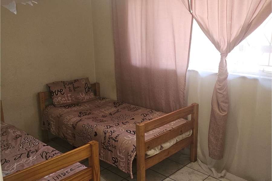 2 Bedroom Property for Sale in Florida Gauteng