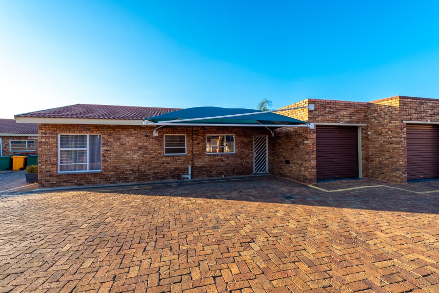 2 Bedroom Property for Sale in Randhart Gauteng