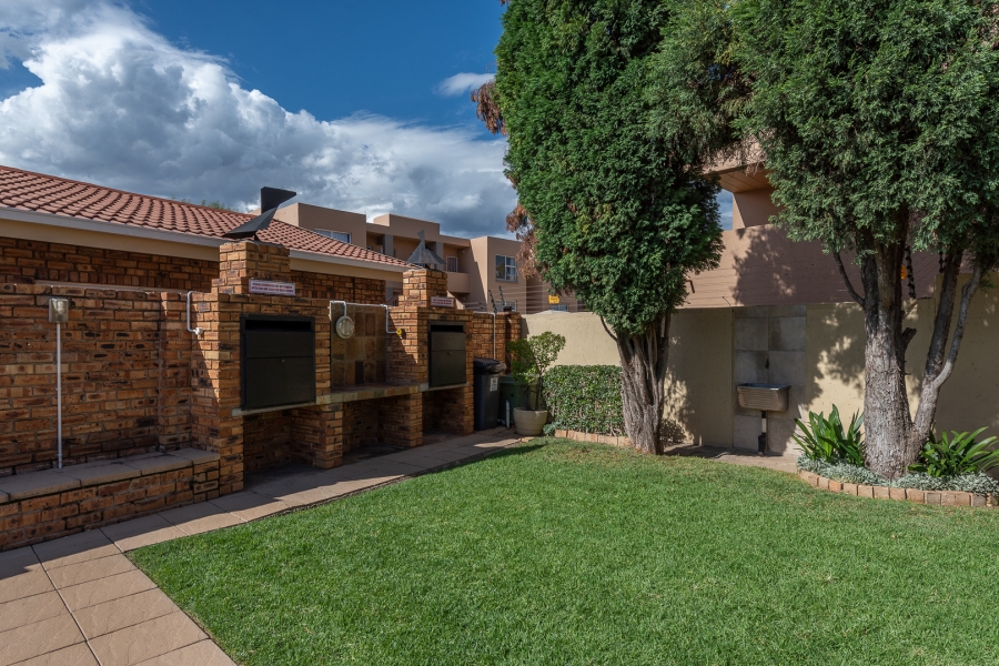 2 Bedroom Property for Sale in Randhart Gauteng