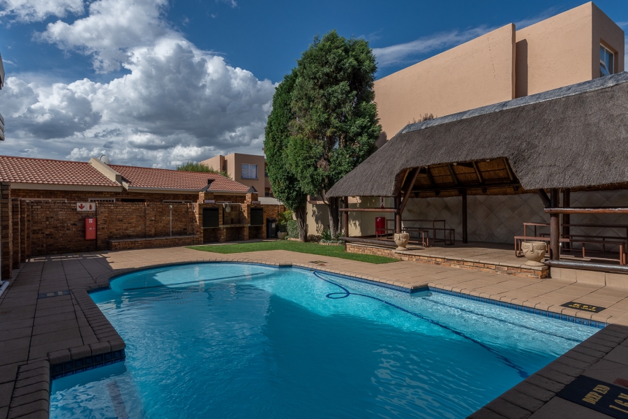 2 Bedroom Property for Sale in Randhart Gauteng