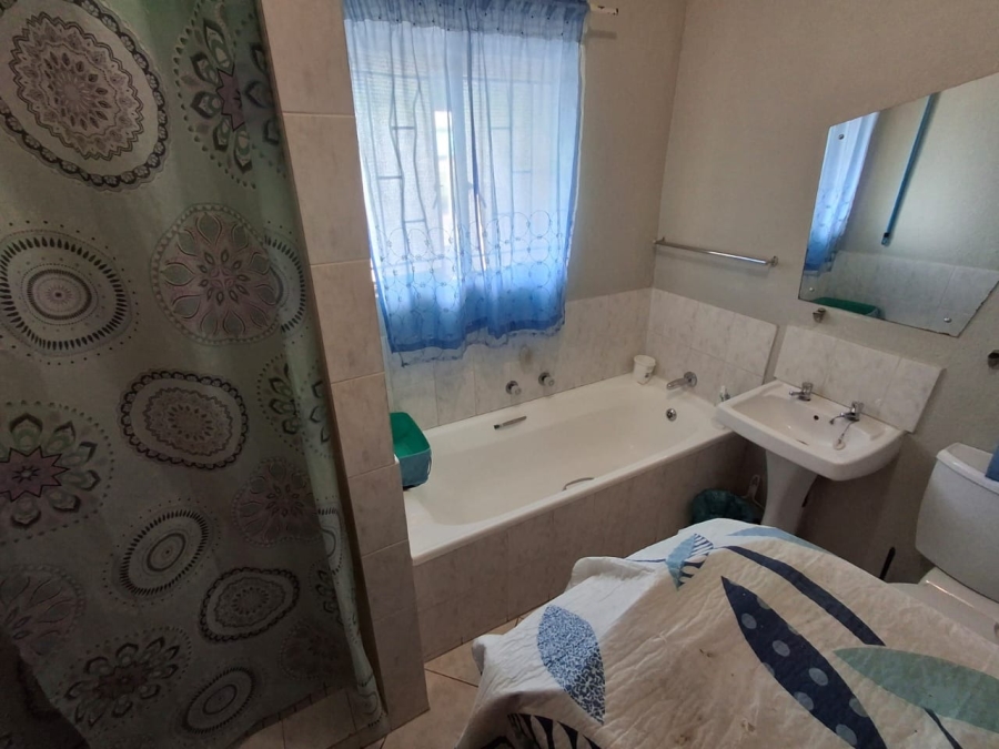 To Let 1 Bedroom Property for Rent in Parkdene Gauteng