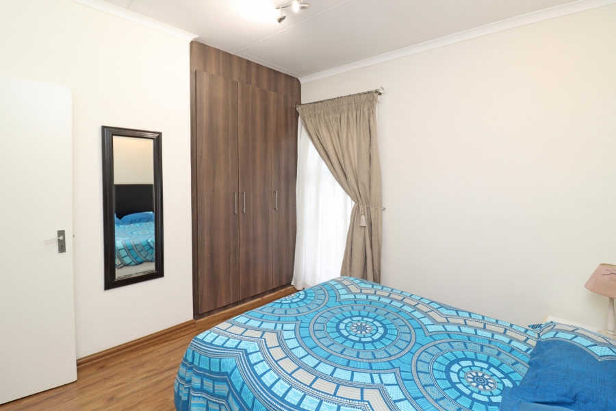 To Let 3 Bedroom Property for Rent in Barbeque Downs Gauteng