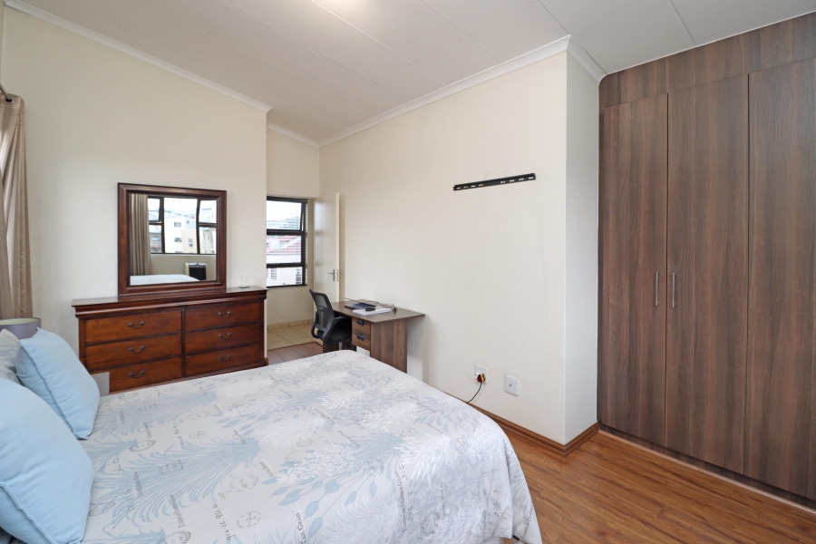 To Let 3 Bedroom Property for Rent in Barbeque Downs Gauteng