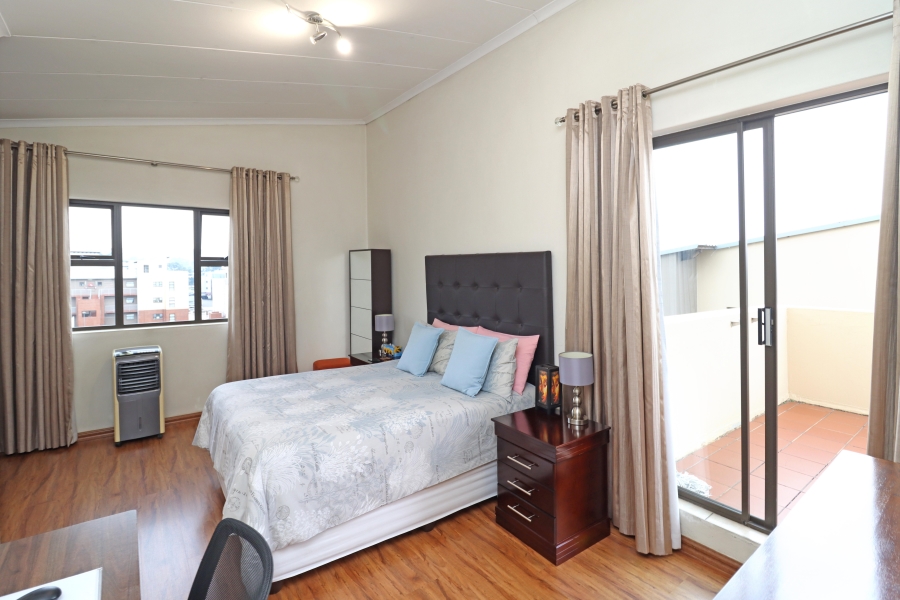 To Let 3 Bedroom Property for Rent in Barbeque Downs Gauteng