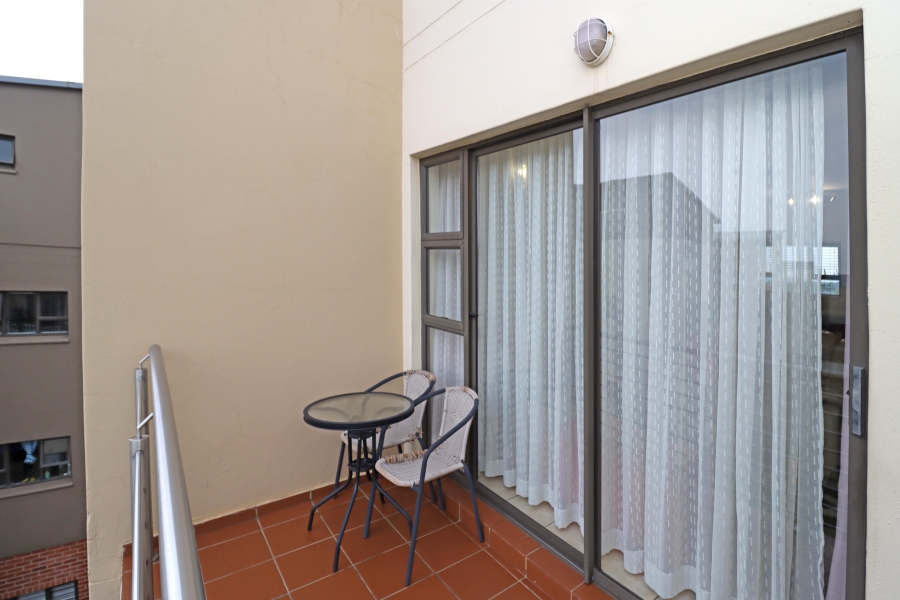 To Let 3 Bedroom Property for Rent in Barbeque Downs Gauteng