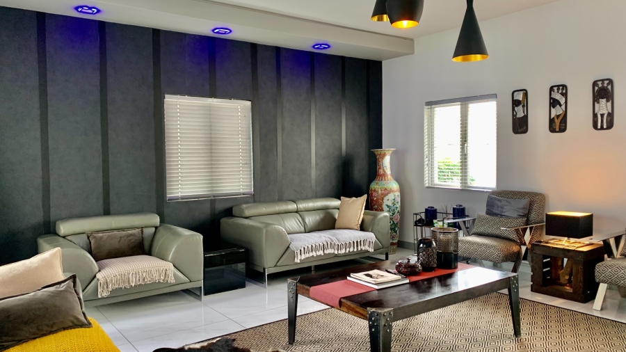To Let 4 Bedroom Property for Rent in Hyde Park Gauteng