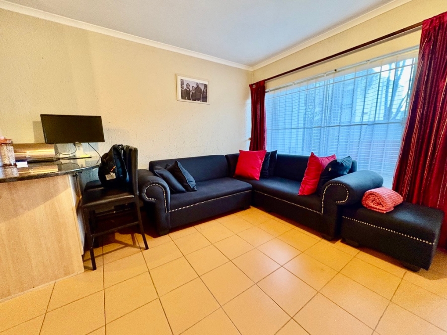 1 Bedroom Property for Sale in Sandown Gauteng