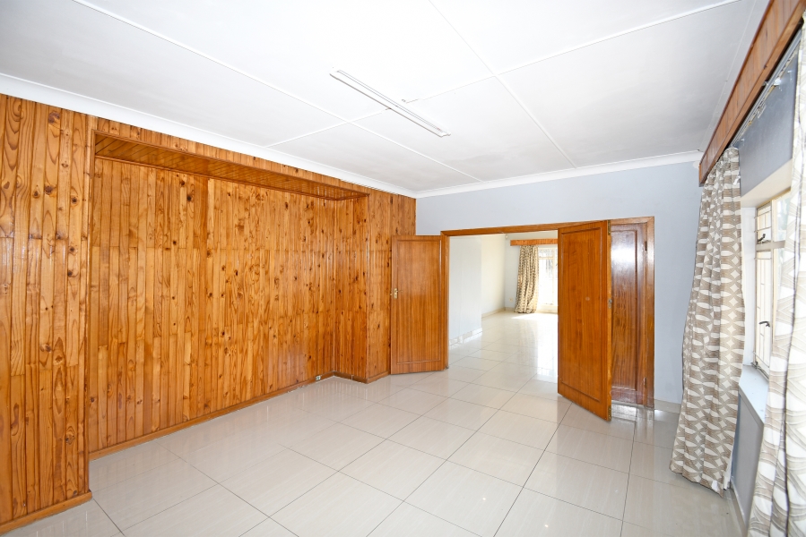 4 Bedroom Property for Sale in Kew Gauteng