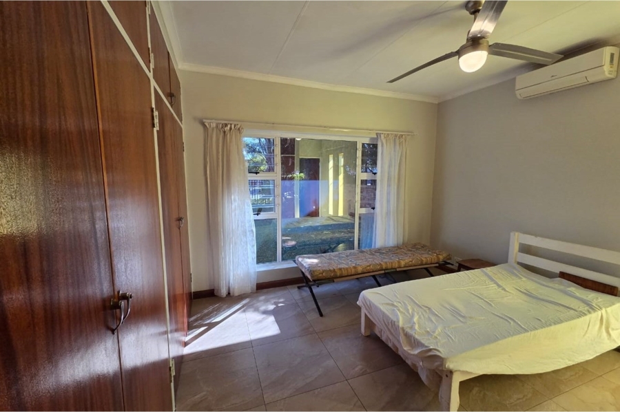 4 Bedroom Property for Sale in Wierda Park Gauteng