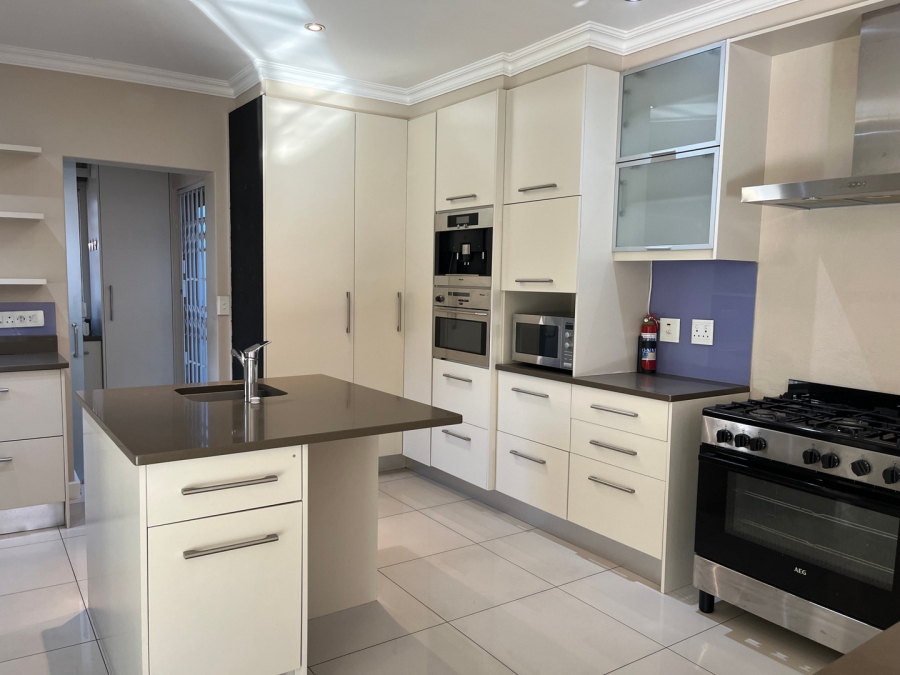 4 Bedroom Property for Sale in Illovo Gauteng