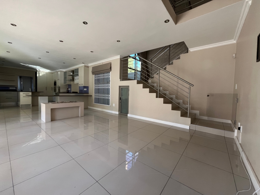 4 Bedroom Property for Sale in Illovo Gauteng
