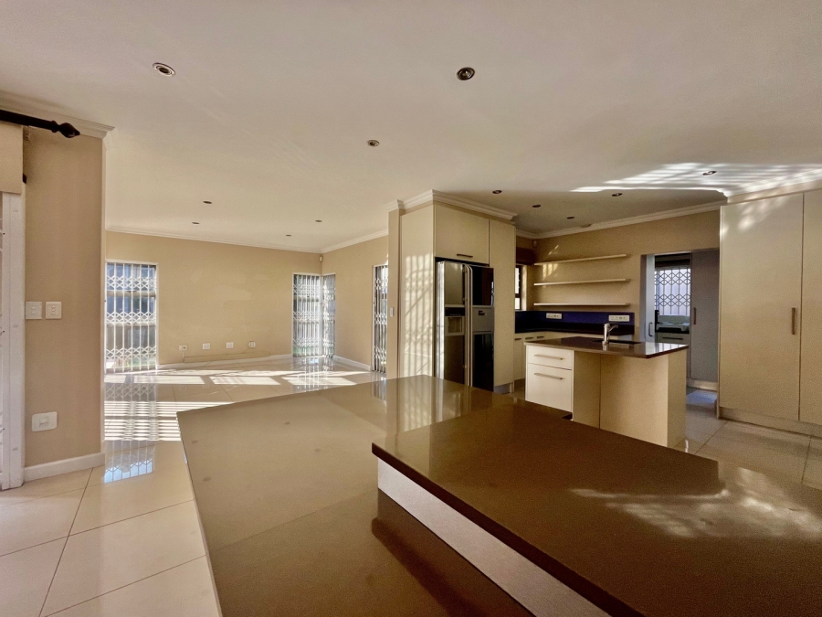 4 Bedroom Property for Sale in Illovo Gauteng